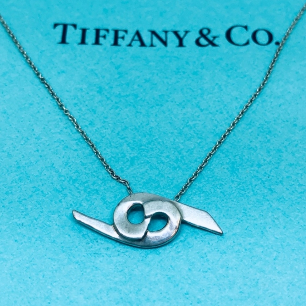 RARE! Tiffany Paloma Picasso 925 Sterling Cancer Zodiac Necklace